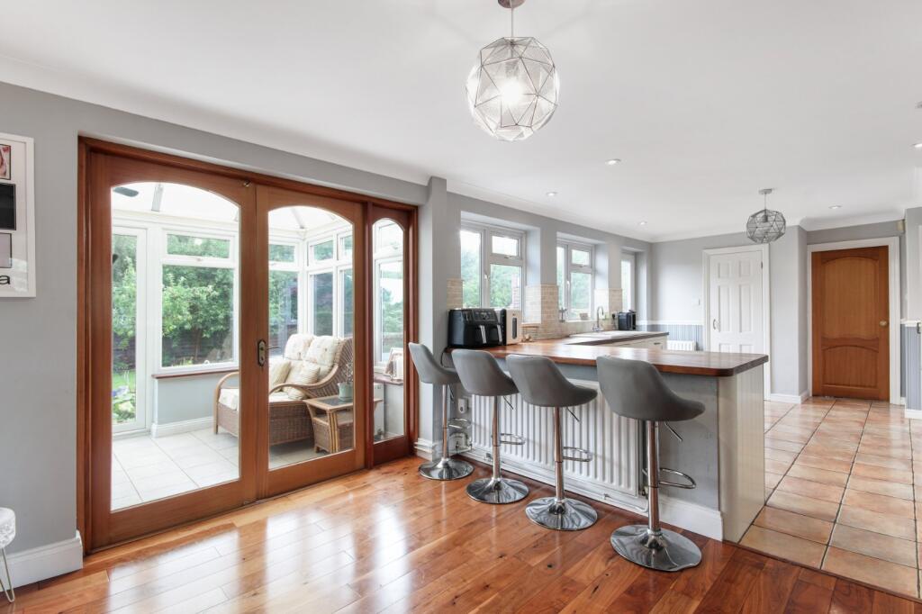 Willow Walk, Culverstone, Meopham, Kent, DA13 photo 4