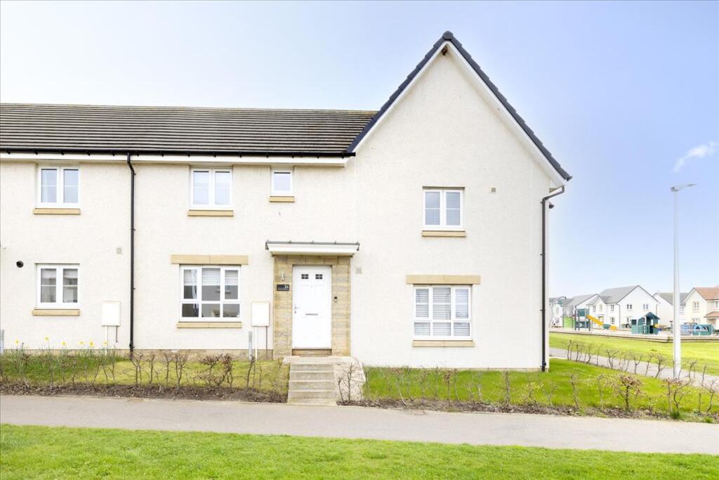 Main image of property: 14 Chute Crescent, Wallyford, EH21