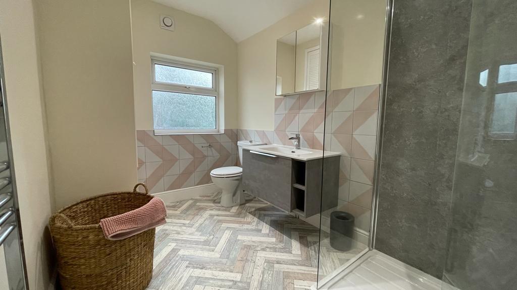 House in Leicester - View 4