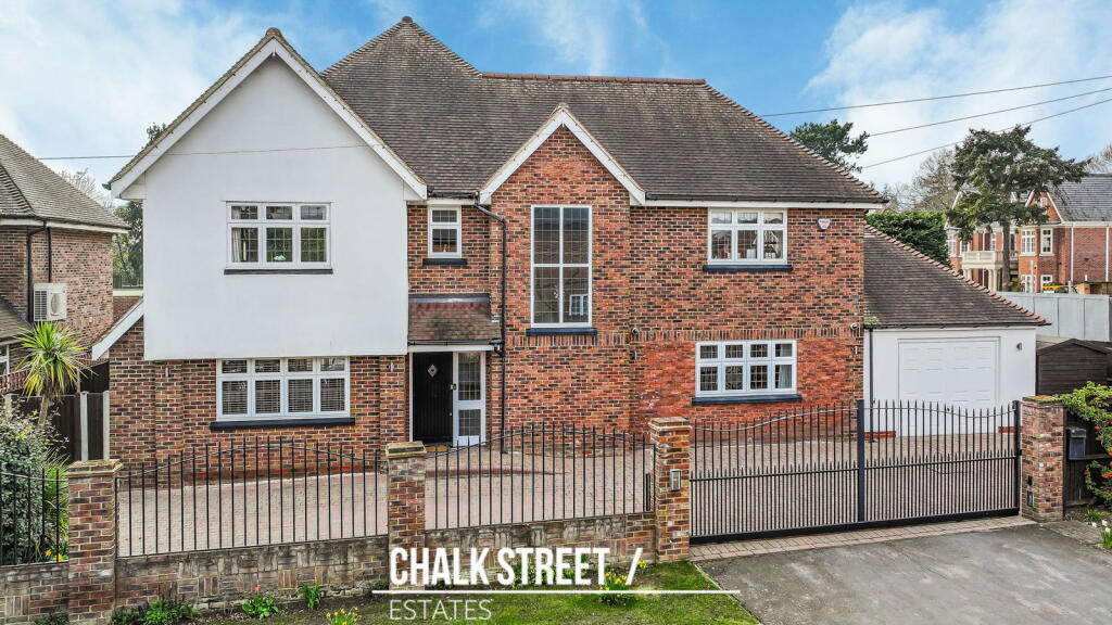Main image of property: Oakwood Chase, Emerson Park, RM11