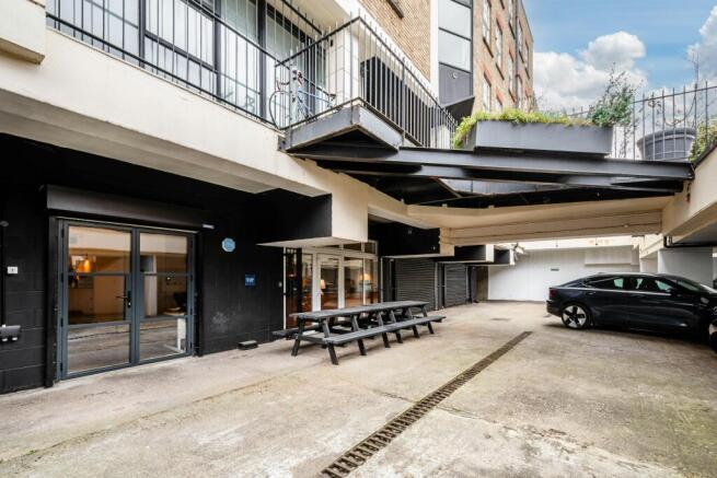 Oakwood House U1 - Low Res 14.jpg