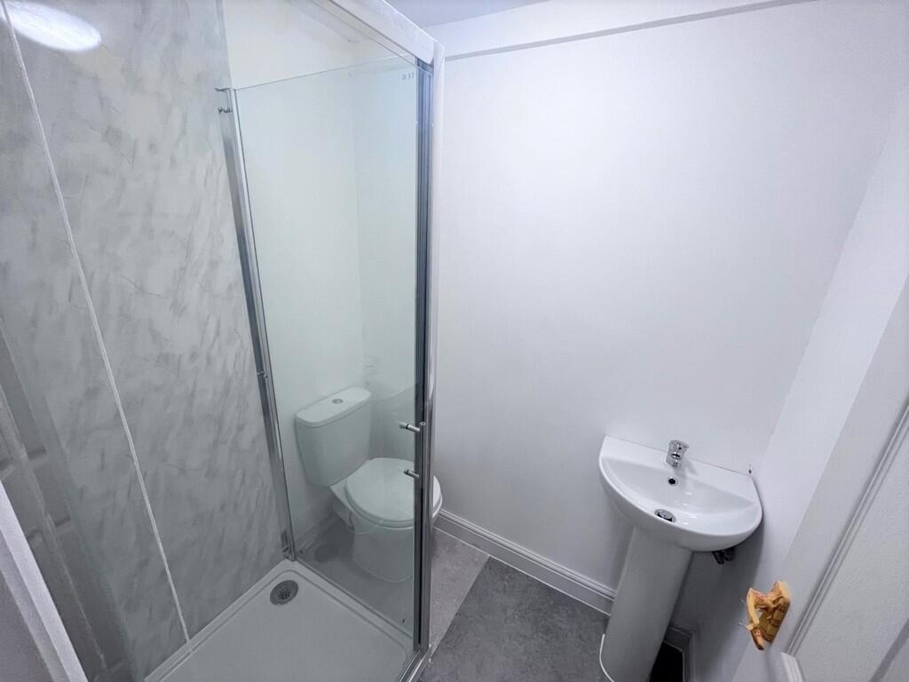 House in Yeovil, Somerset - View 3