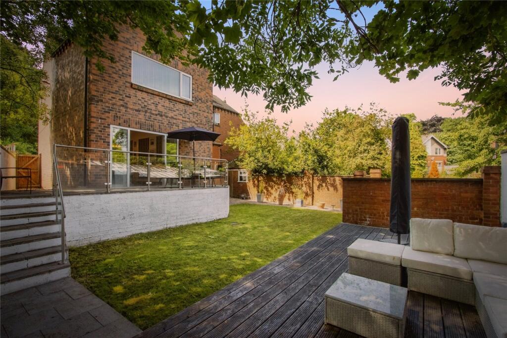 Main image of property: Thornes Lane, Wakefield, West Yorkshire, WF2