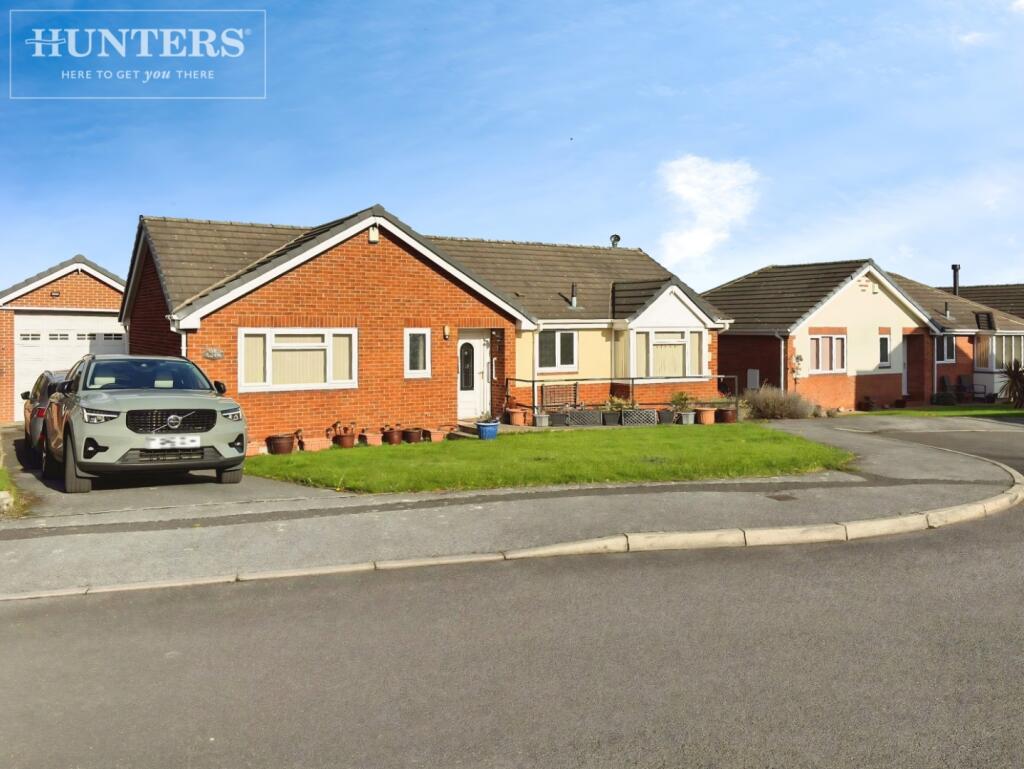 3-bed detached on Eden Close, Barugh Green, Barnsley, £295,000