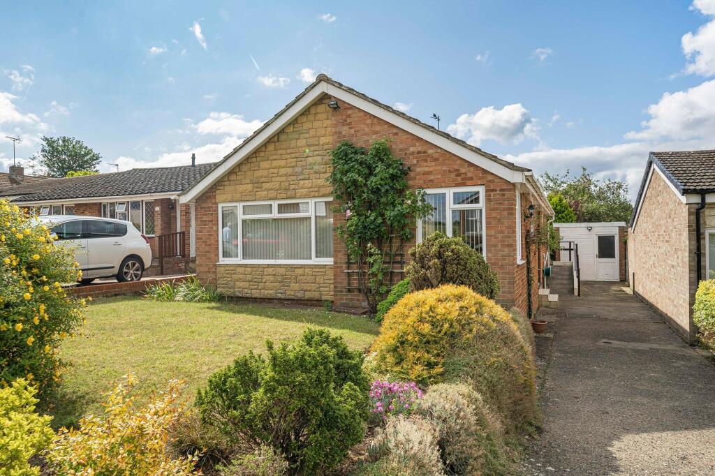 3-bed detached on Birch Road, Garsington, OX44, £445,000