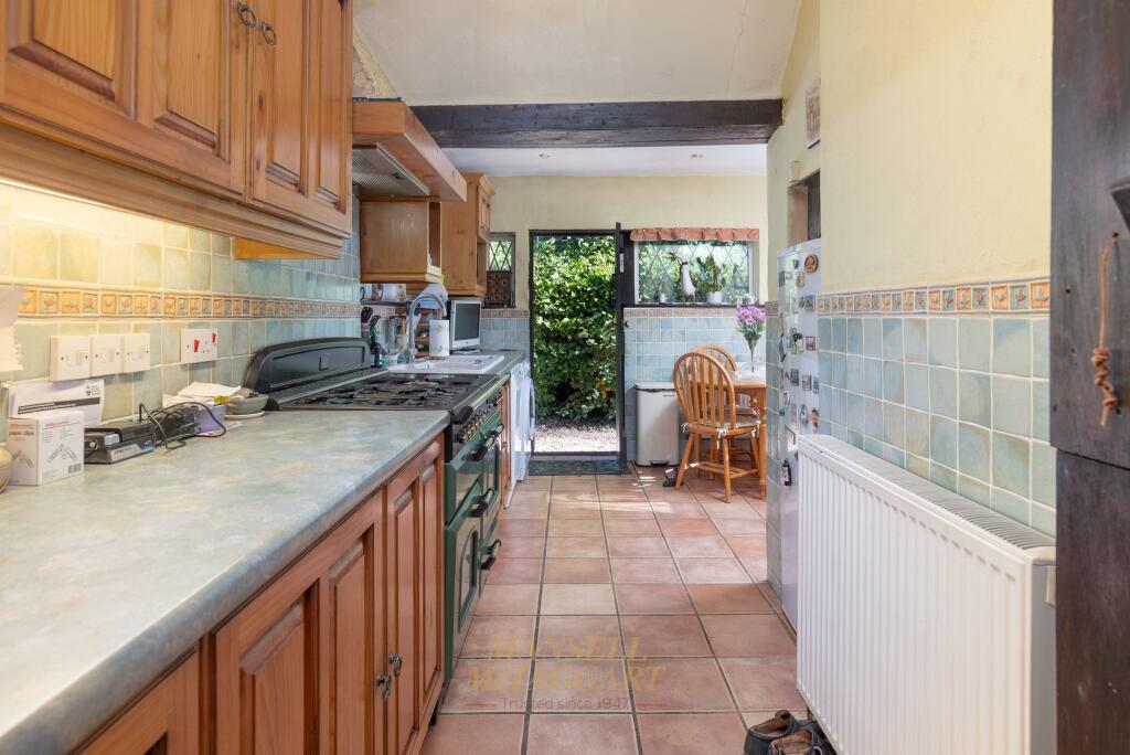 House in Tandridge, Felbridge - View 4