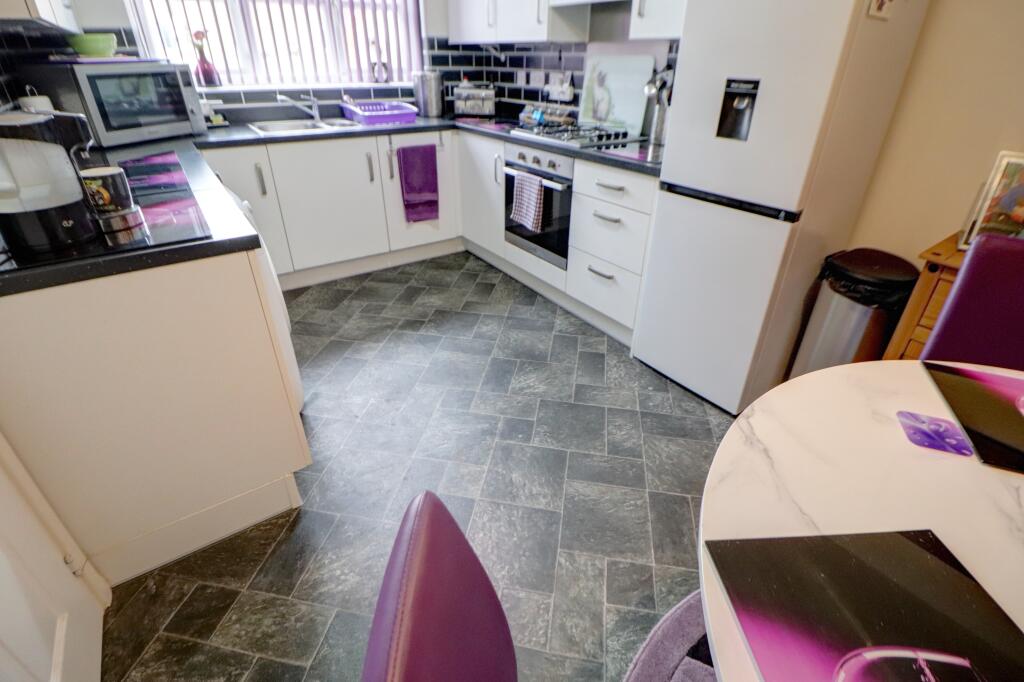 House in Burnley, Lancashire - View 3