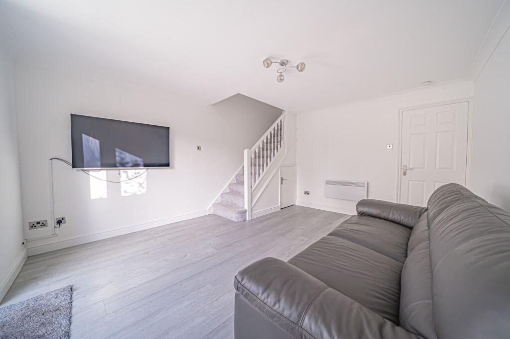 Additional image 4 of Warwick Road, Chadwick End, B93