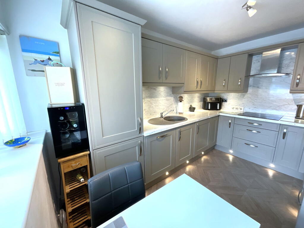 Additional image 6 of HALESOWEN, Hagley Road