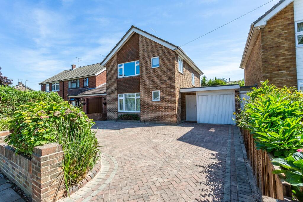 Main image of property: Maplin Way, Southend-On-Sea, SS1