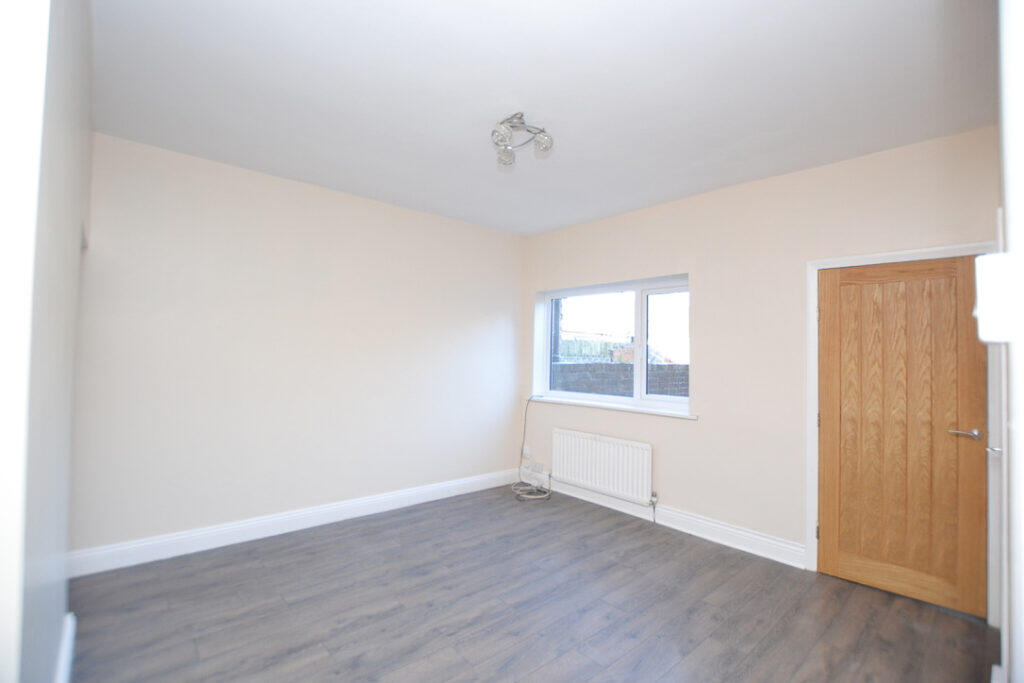 Park View, Wideopen, Newcastle Upon Tyne photo 5