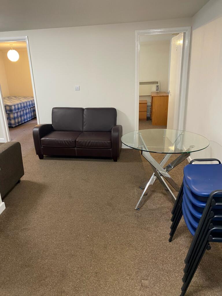 Apartment in Bristol - View 4
