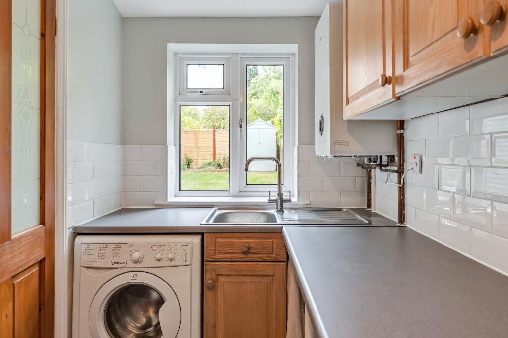 Downend Road, Fishponds, BS16 photo 5