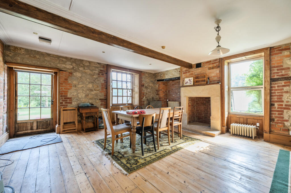 House in Yeovil, Preston Plucknett - View 3