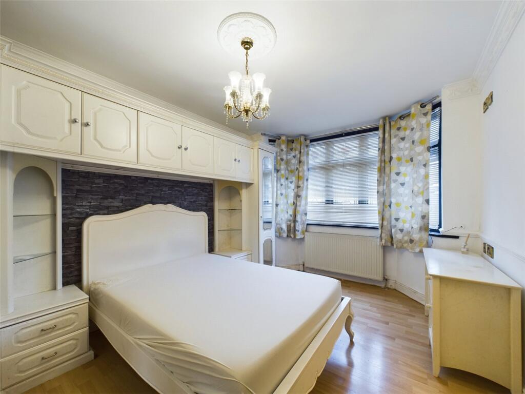 House in London - View 3