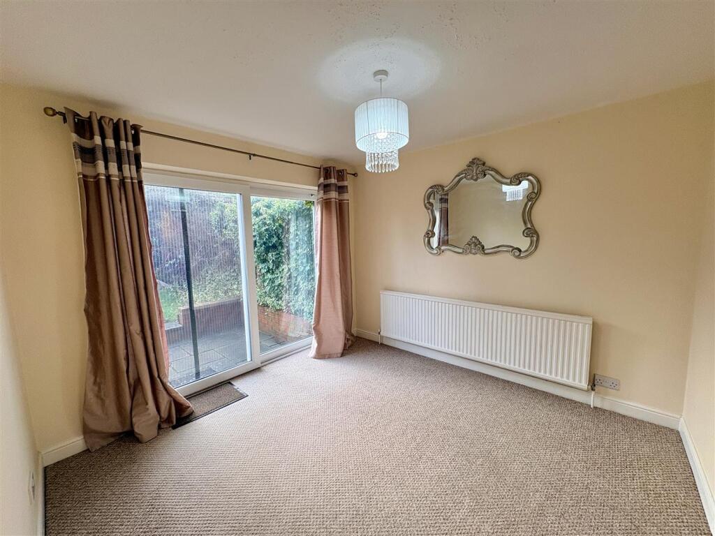 House in South Staffordshire, Bilbrook - View 4