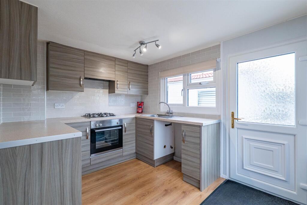 House in Preston - View 3