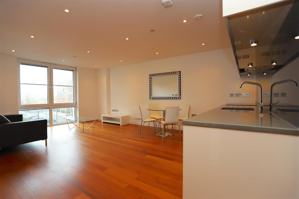 Main image of property: Milliners Wharf, New Islington