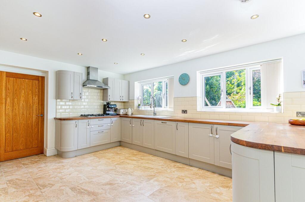 Balmain Road, Urmston, Manchester, M41 photo 2