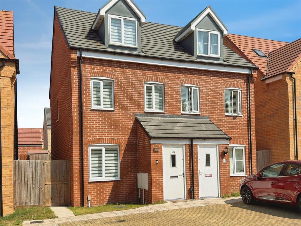 Main image of property: Lyncoln Drive, Oulton, Lowestoft, Suffolk