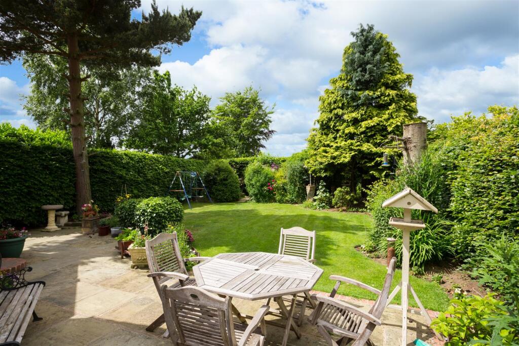 Property photo 11