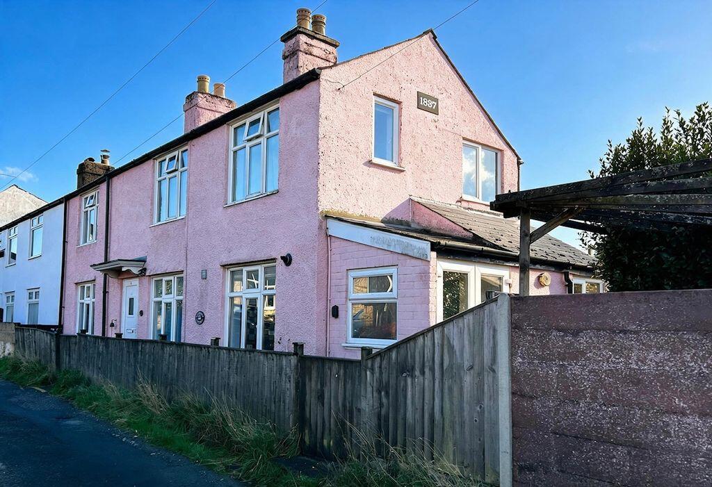 3-bed semi-detached on Highview Road, Cinderford, £240,000
