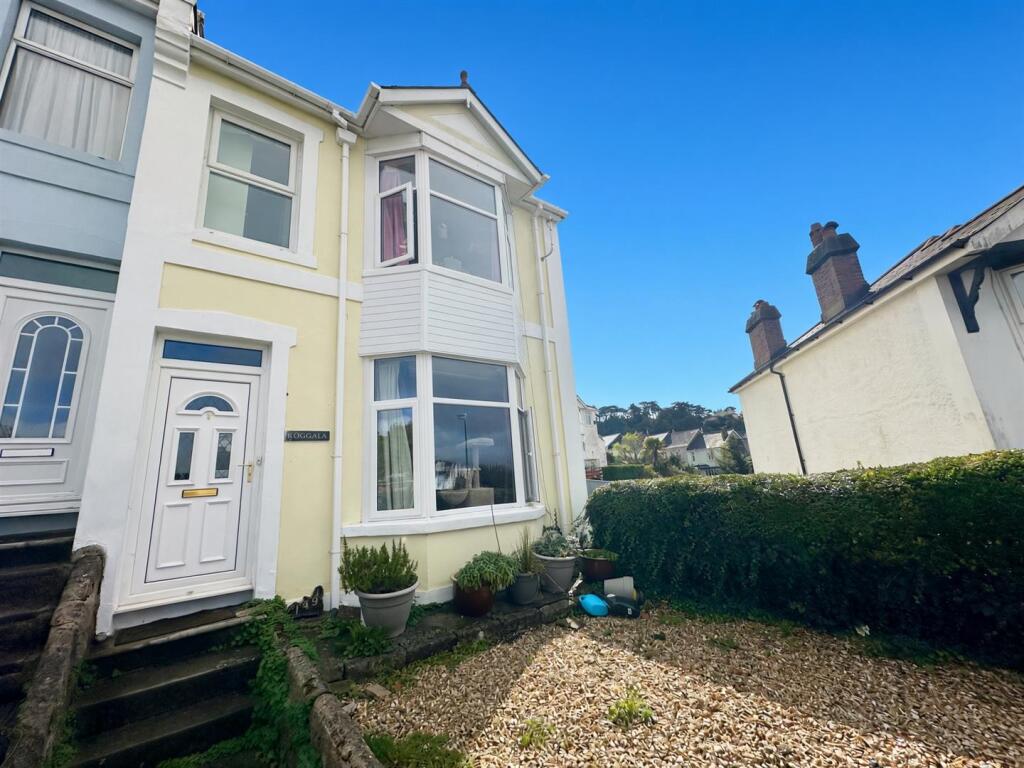 4-bed detached on Ellacombe Church Road, Torquay, £250,000