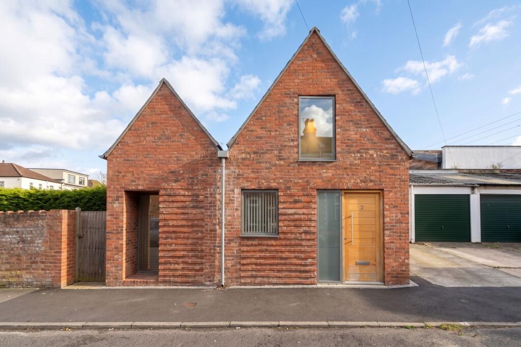Main image of property: Hazelton Road, Bristol