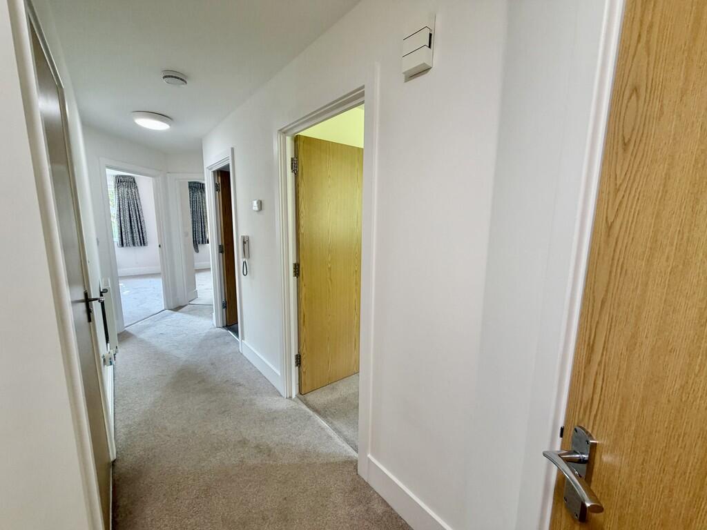 York Road, Broadstone - View 4