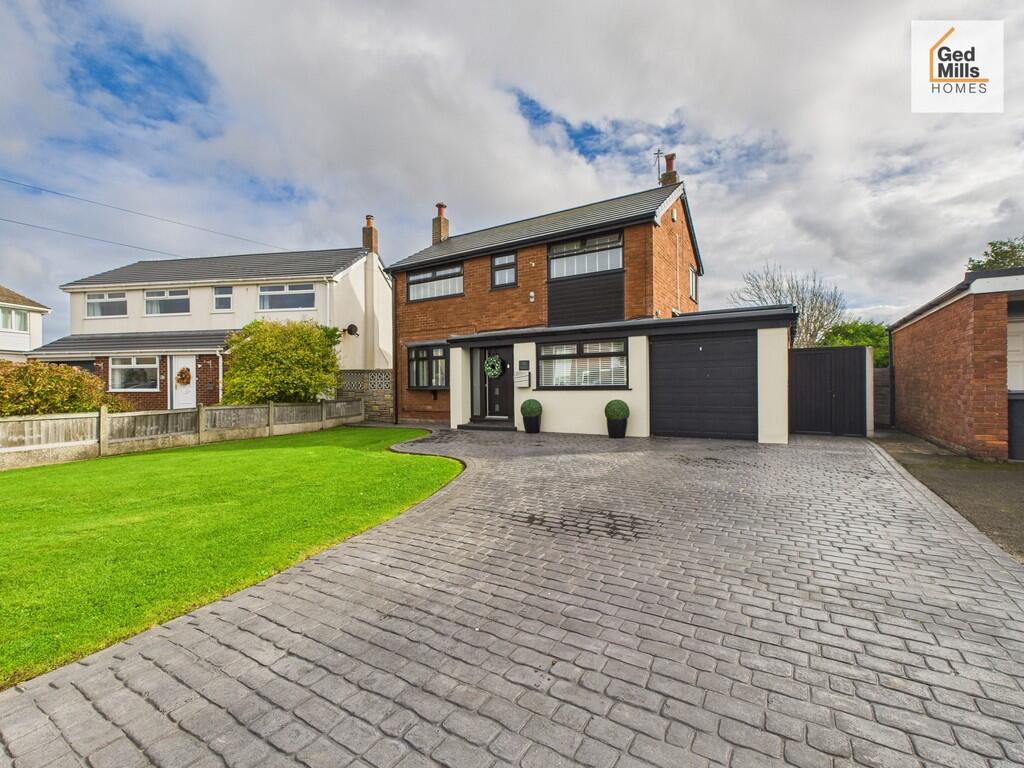 3-bed detached on Patterdale Avenue , Fleetwood , £349,950