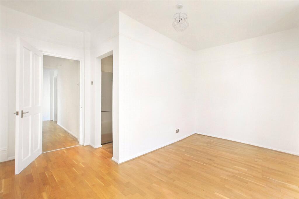 Apartment in London - View 4