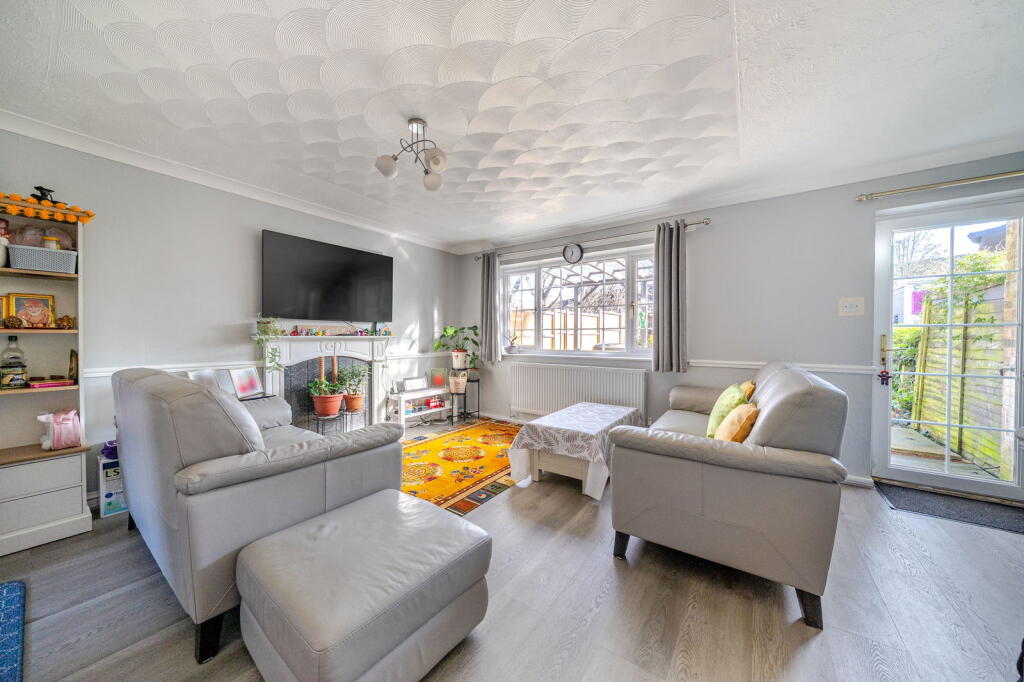 House in Basingstoke and Deane, Basingstoke - View 4