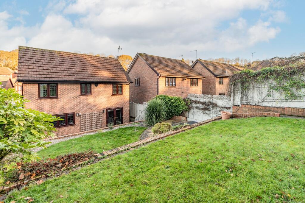 Additional image 18 of Claverdon Close, Hunt End, Redditch, B97