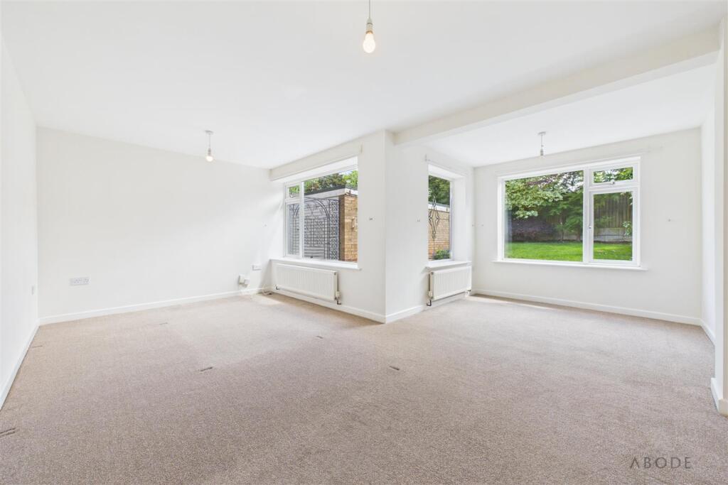 House in Dudley, West Midlands - More