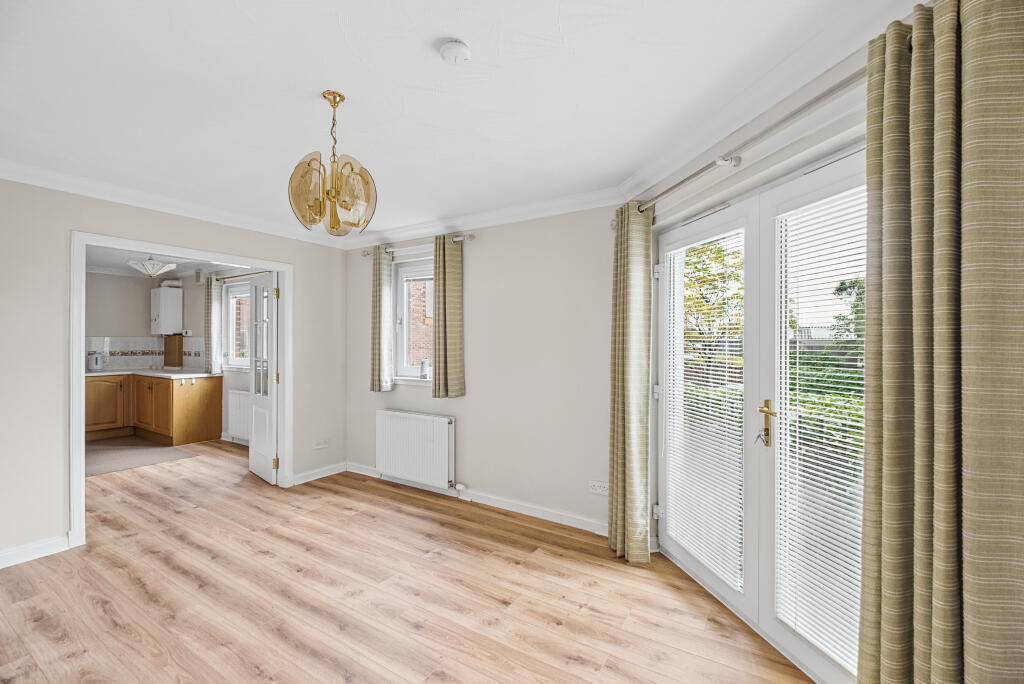 Apartment in Shotts, Dykehead - View 5