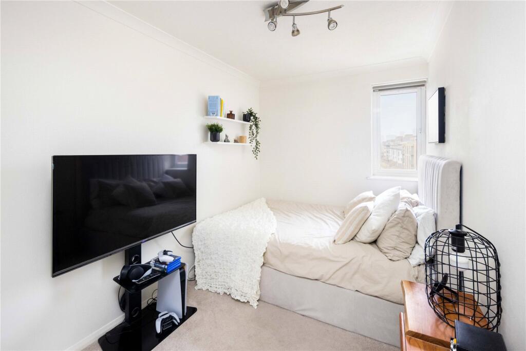 Apartment in London - View 4
