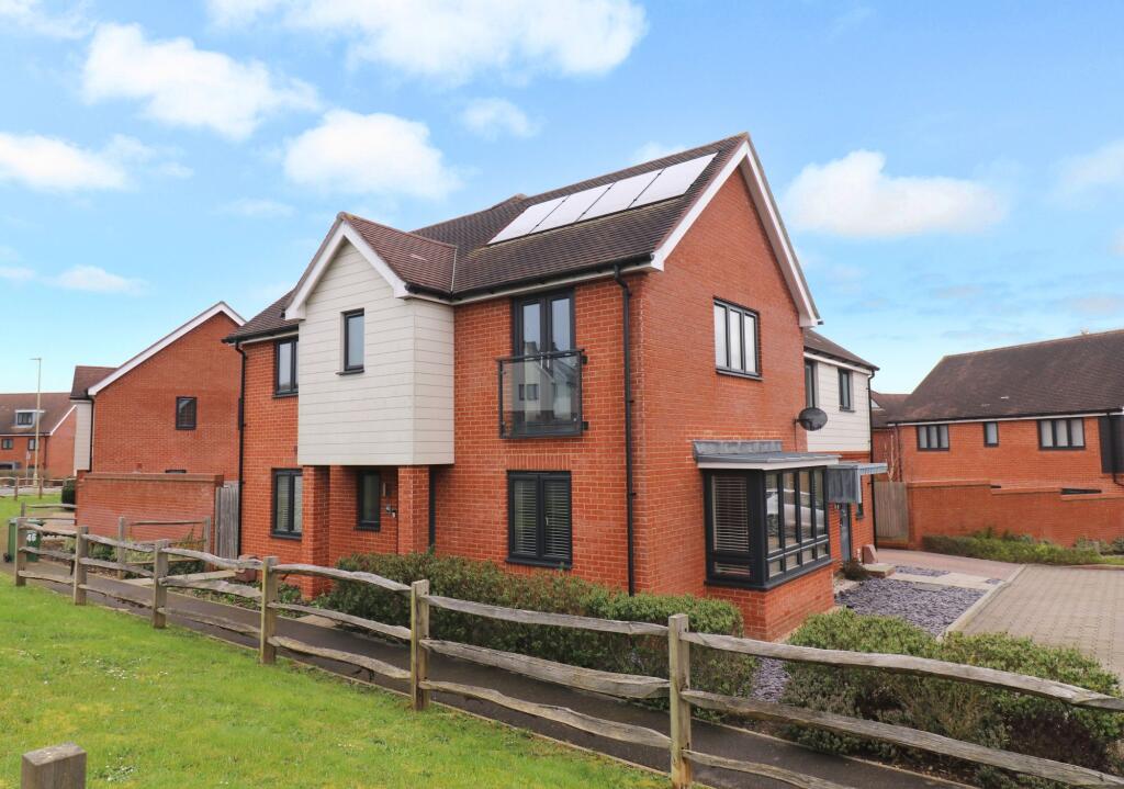 Main image of property: Claypit Copse, Bursledon, SO31