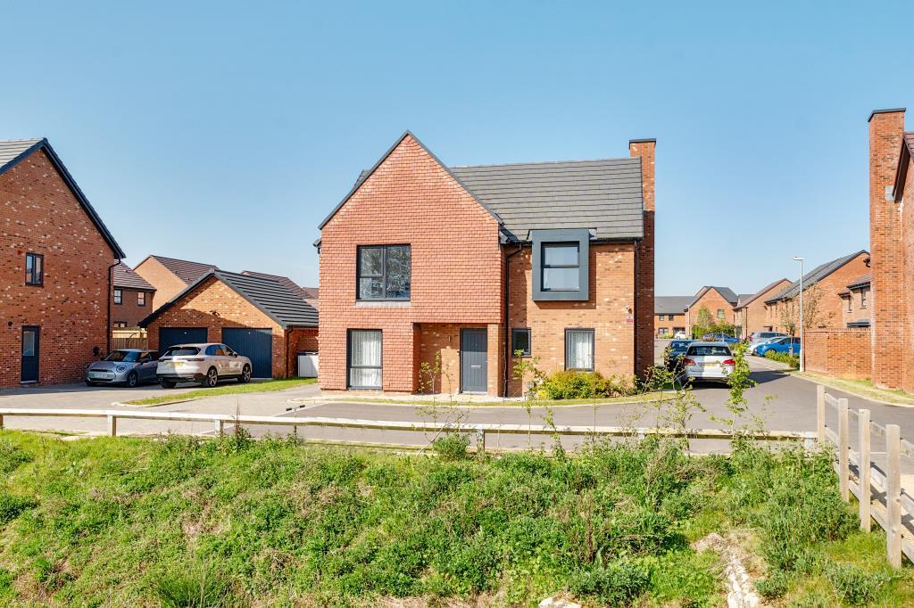 Main image of property: Prunus Walk, Swindon, SN1