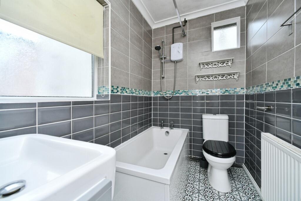 Apartment in Brighton - More