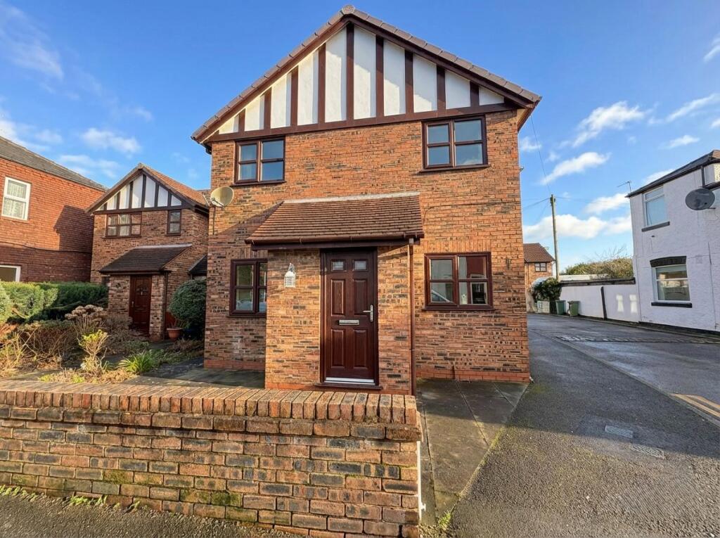 Main image of property: Queens Close, Hyde, SK14 5RE