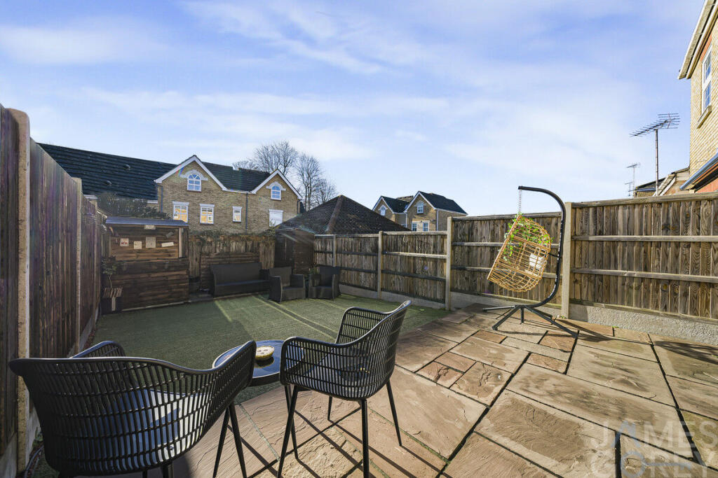 Frobisher Way, Greenhithe, DA9 9JN photo 4