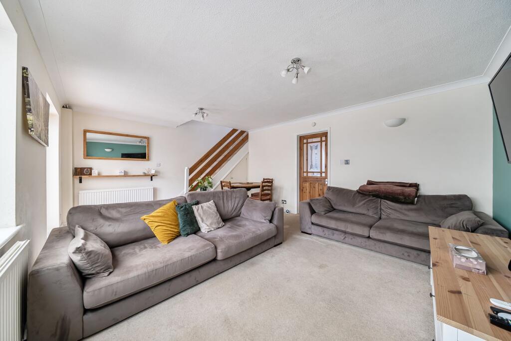 House in Flitwick, Central Bedfordshire - More