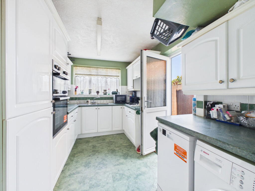 Burlington Road, Goring-by-Sea, Worthing, BN12 - View 5