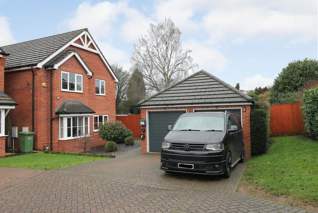 Main image of property: Shrubbery Gardens, Kidderminster, DY10