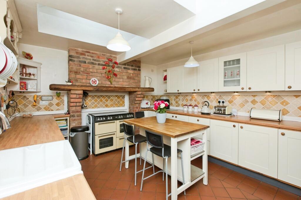 Meadow Lane, Long Eaton, Nottingham, Derbyshire, NG10 photo 3
