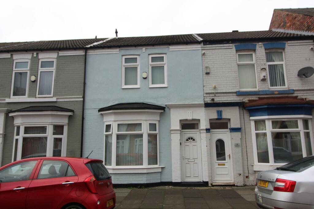 Main image of property: 11 Abingdon Road, Middlesbrough, TS1 2DP