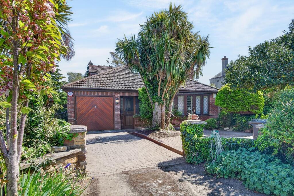 Main image of property: Station Road, Earls Barton, Northamptonshire NN6