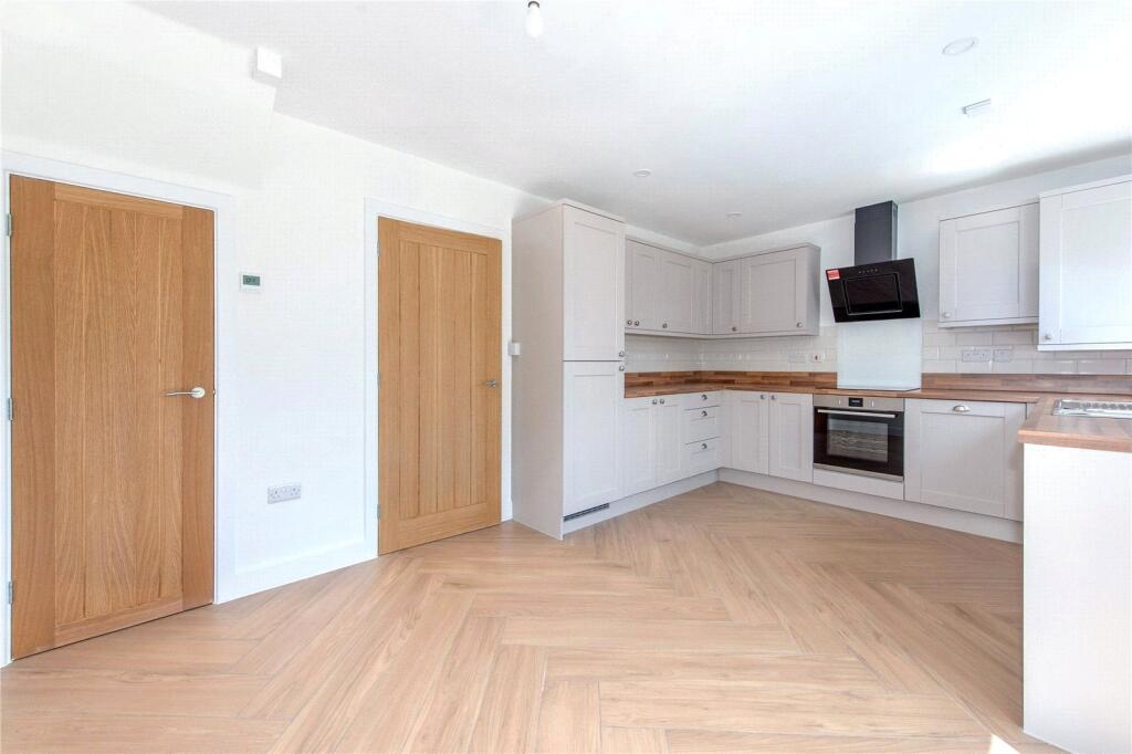 20 Gadds Green, Higher Palmerston Road, Taunton, Somerset, TA1 photo 2