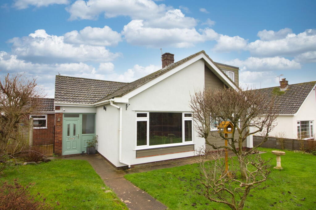 Main image of property: Holbrook Lane, Wick, Bristol, BS30 5QY