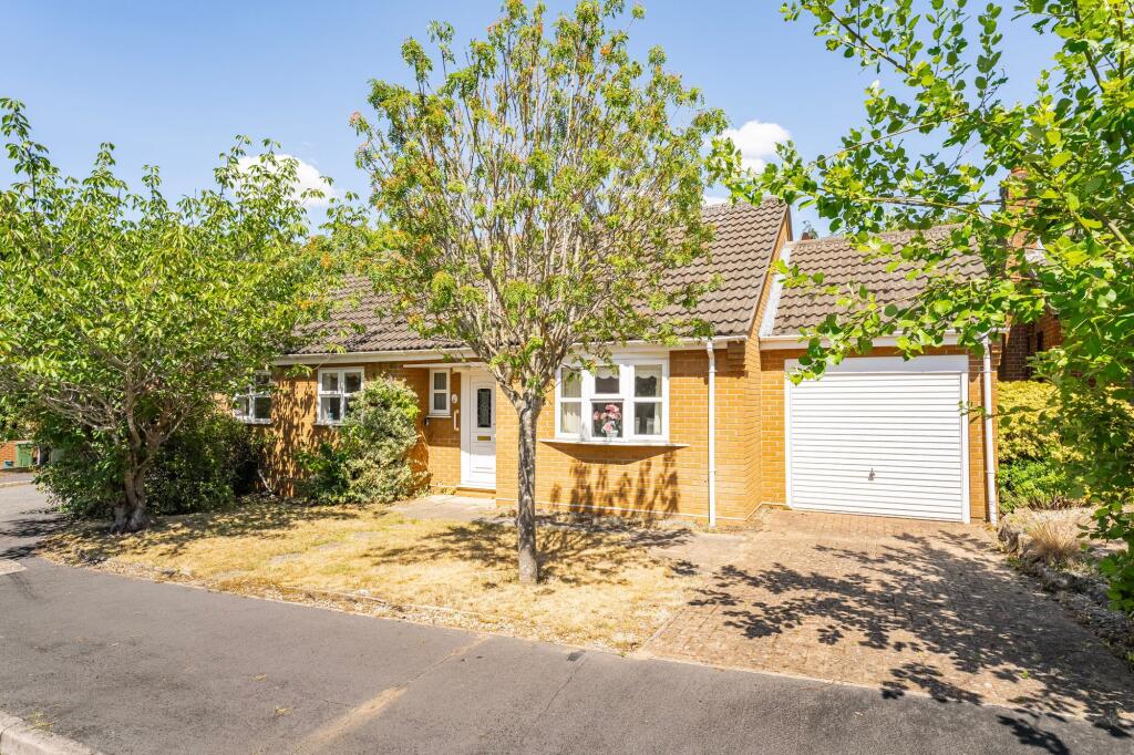 Main image of property: Highview Close, Blofield